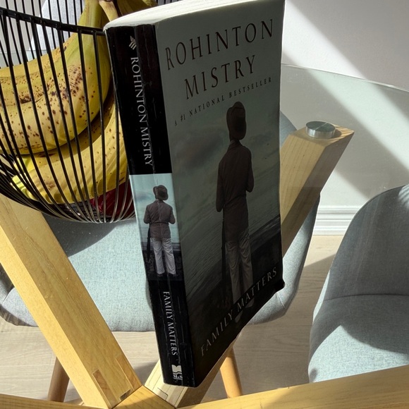 Rohinton Mistry "Family Matters" Paperback - - Picture 3 of 5
